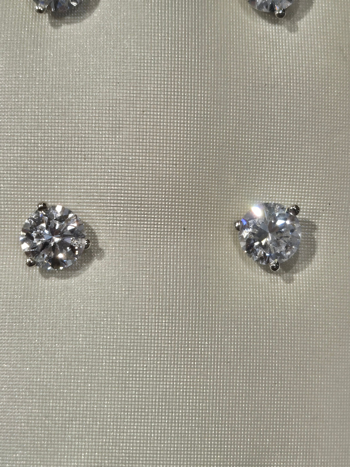 LAB Earr RD DIA 0.5ct/0.5ct F/VS1 14KWG