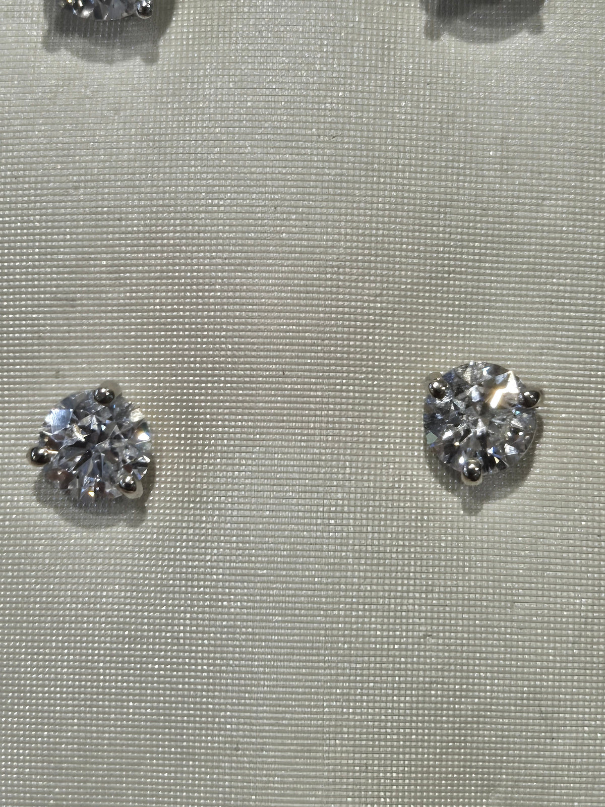 LAB Earr RD DIA 0.4ct/0.4ct F/VS1 14KWG