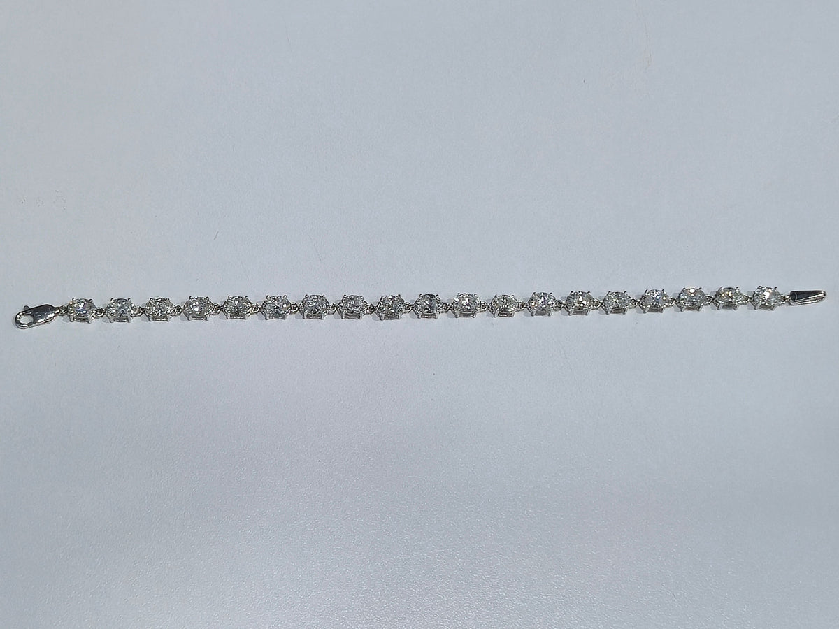 LAB Br OV DIA 8.75ct E-F/VS1 14KWG 7.93g