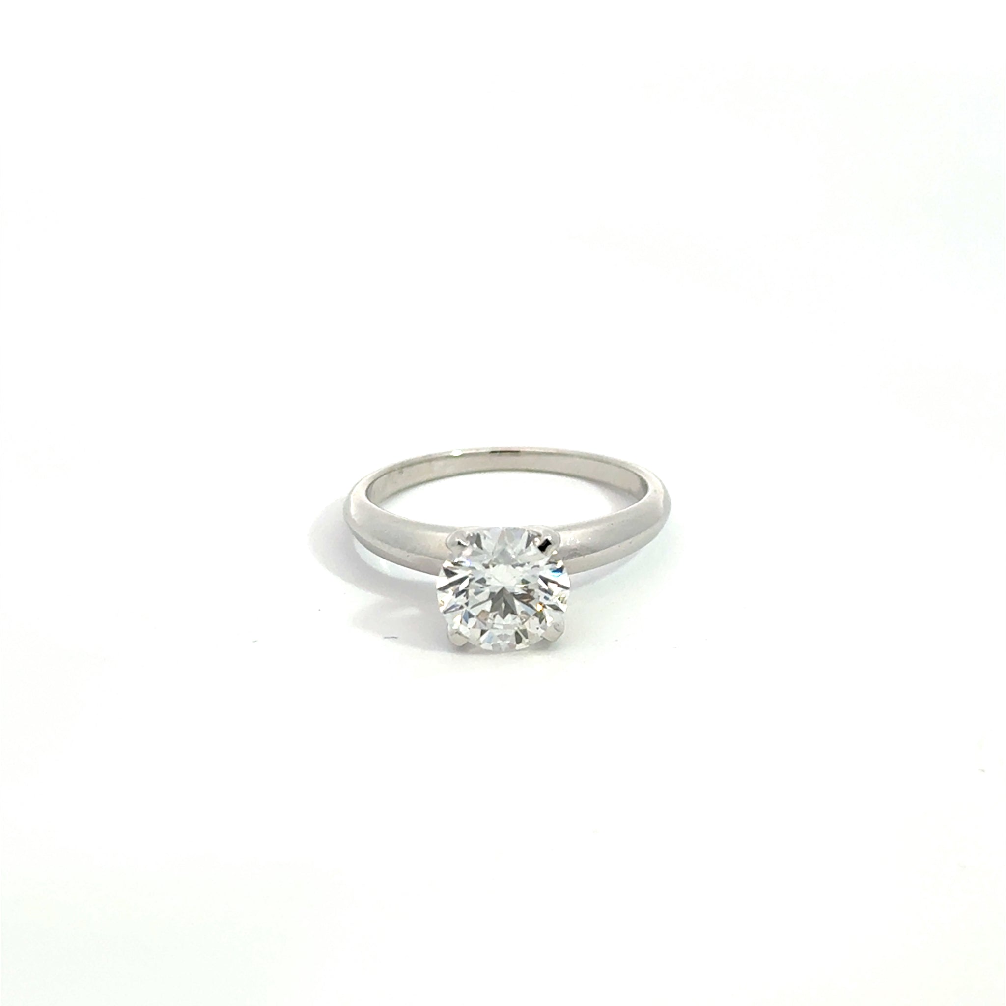 1.54 ct. IGI Certified Lab-grown Diamond Engagement Ring 14K White gold