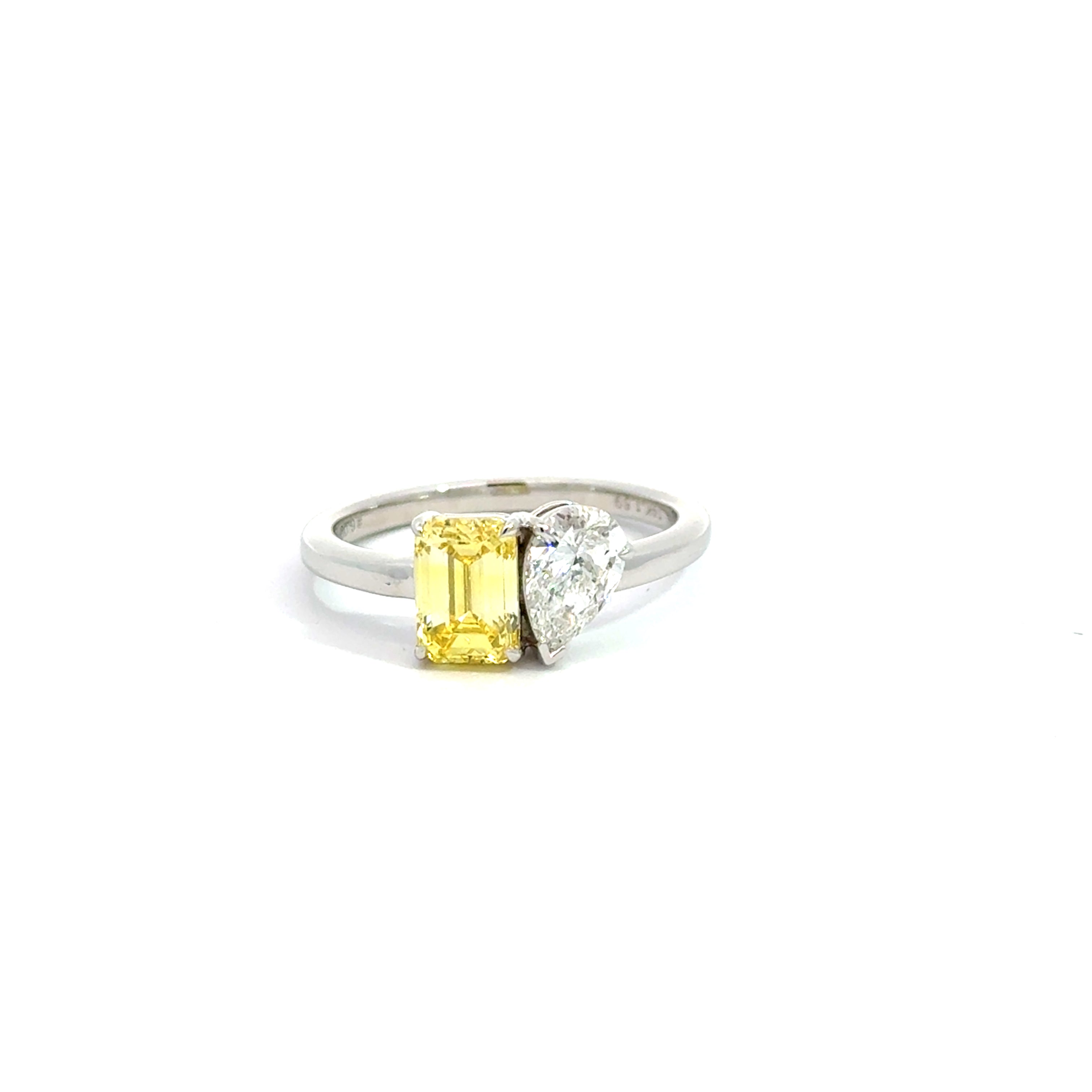 Elegant LAB Two-Stone Ring Fancy Yellow 1.59 ct