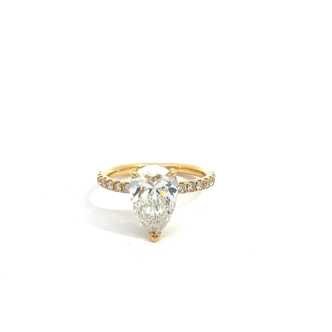 2.20 ct. IGI Certified Lab-grown Pear Shape Diamond Engagement Ring 14K White gold