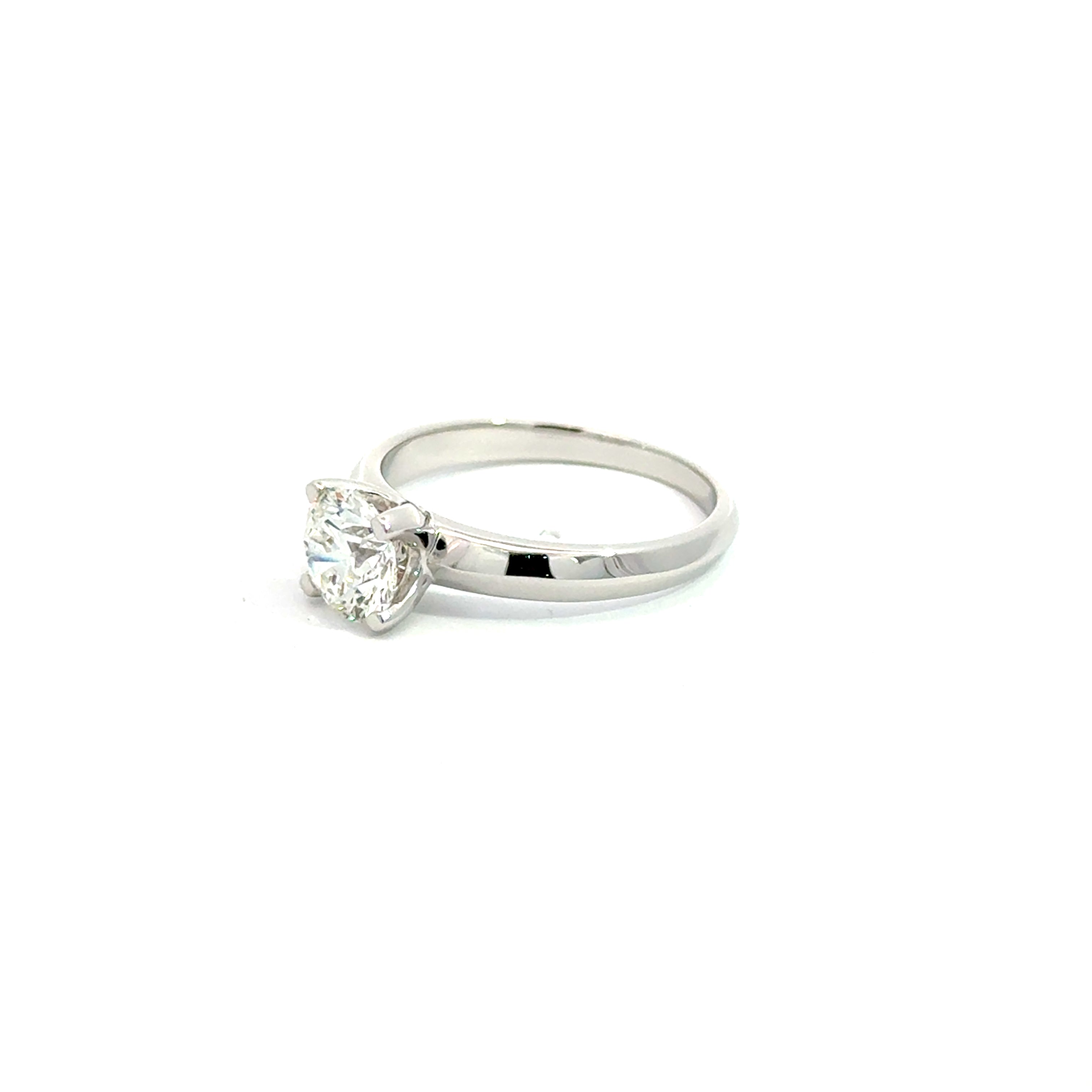 1.13 ct. Round IGI Certified Lab-grown Diamond Engagement Ring 14 K white gold