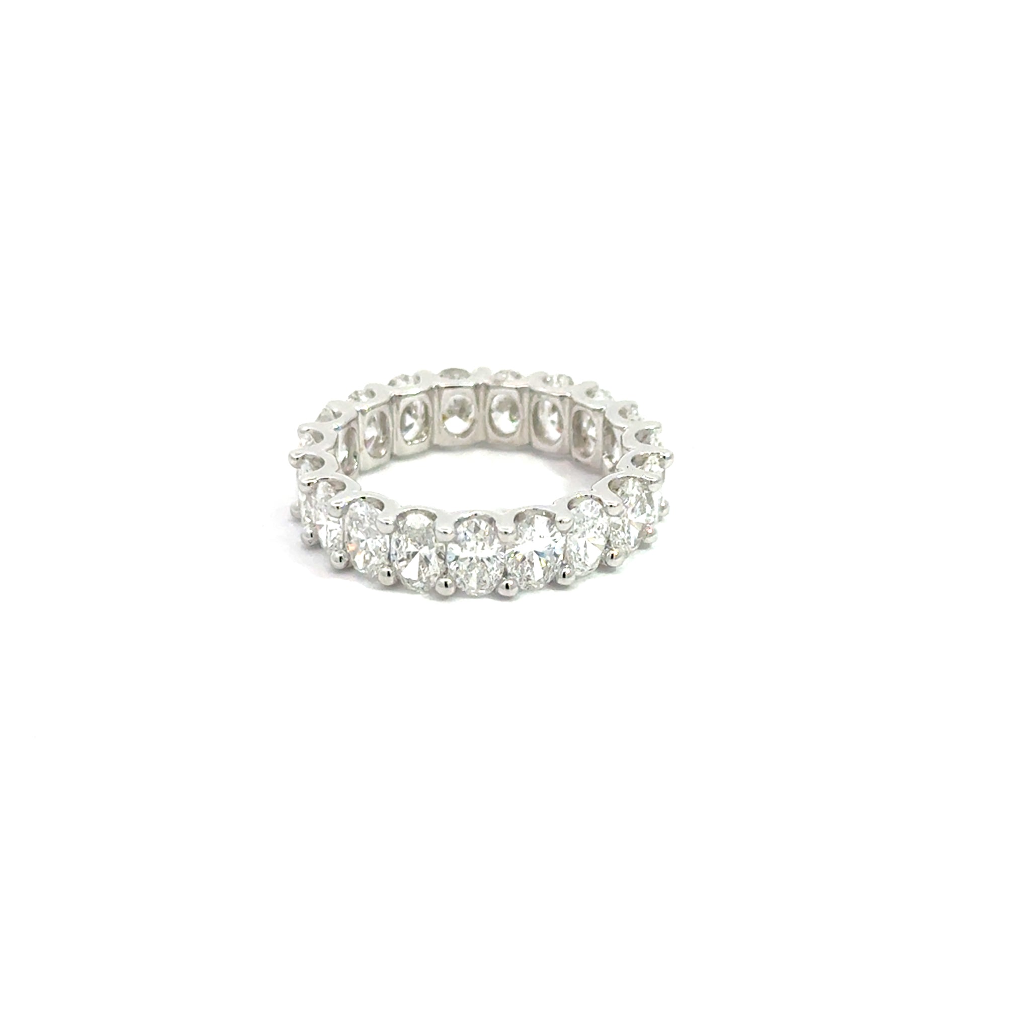 Elegant 3.94ct LAB Diamond Oval Eternity Ring