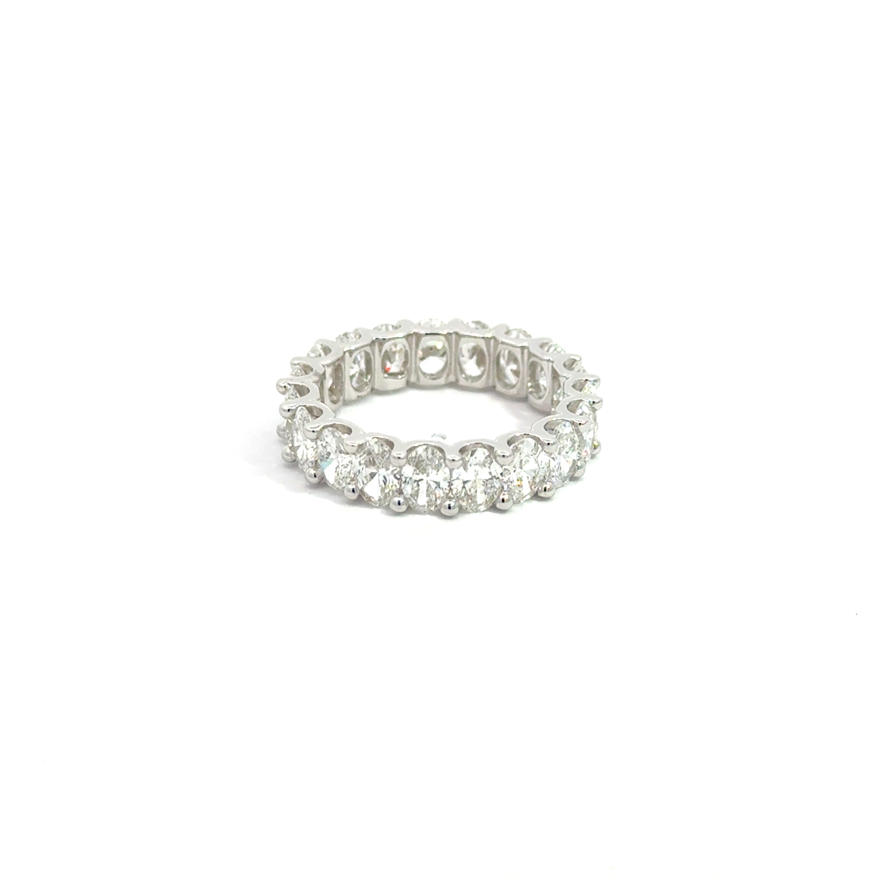 Elegant 3.94ct LAB Diamond Oval Eternity Ring