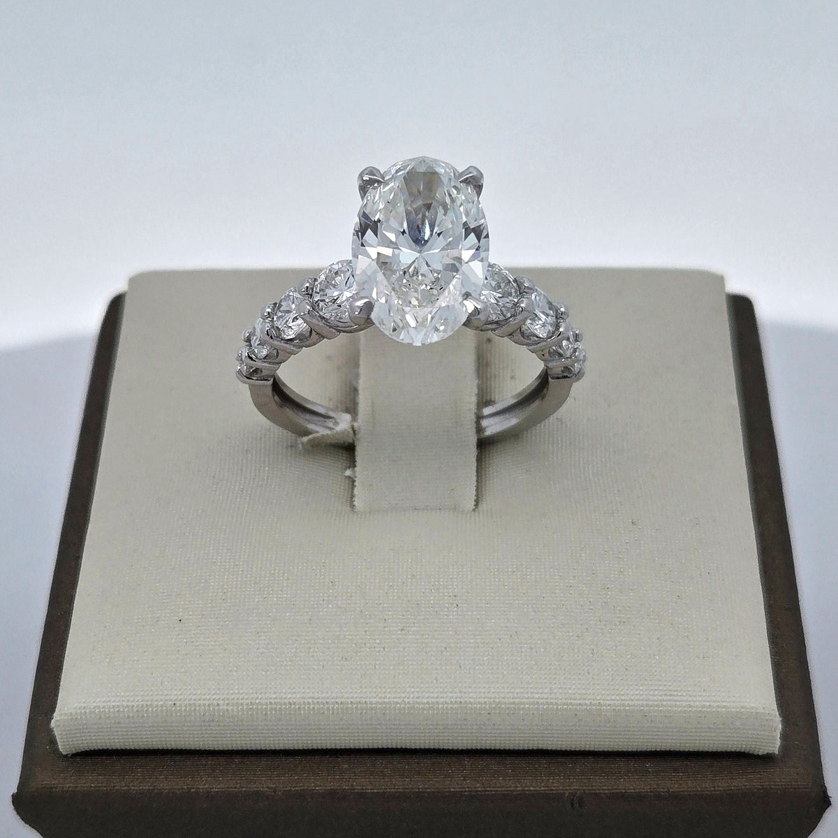 Lab-Grown Oval Diamond Three-Stone Ring | 10K White Gold
