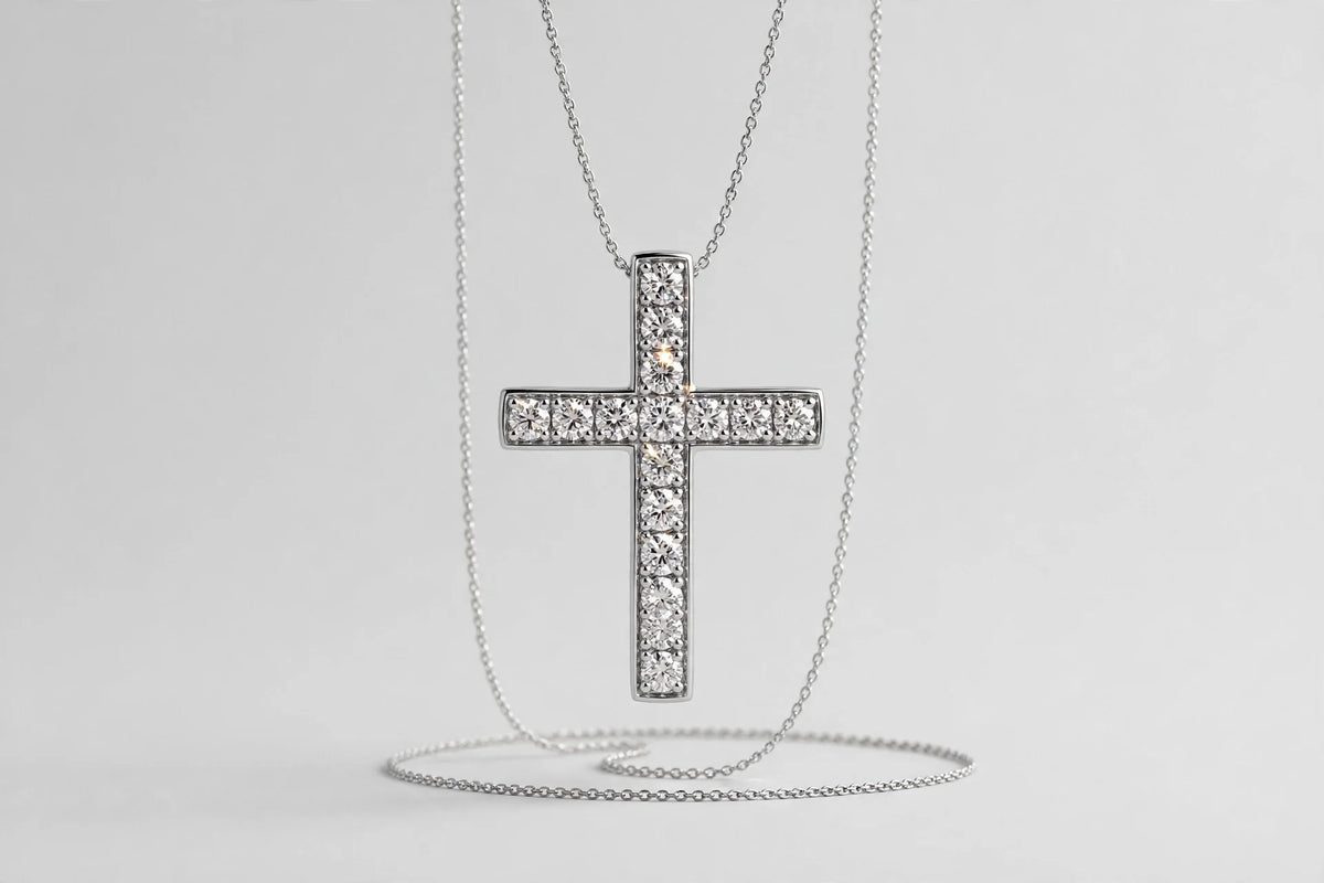 LAB CROSS PENDANT NECKLAE 2.0G KW 1.10CT YC