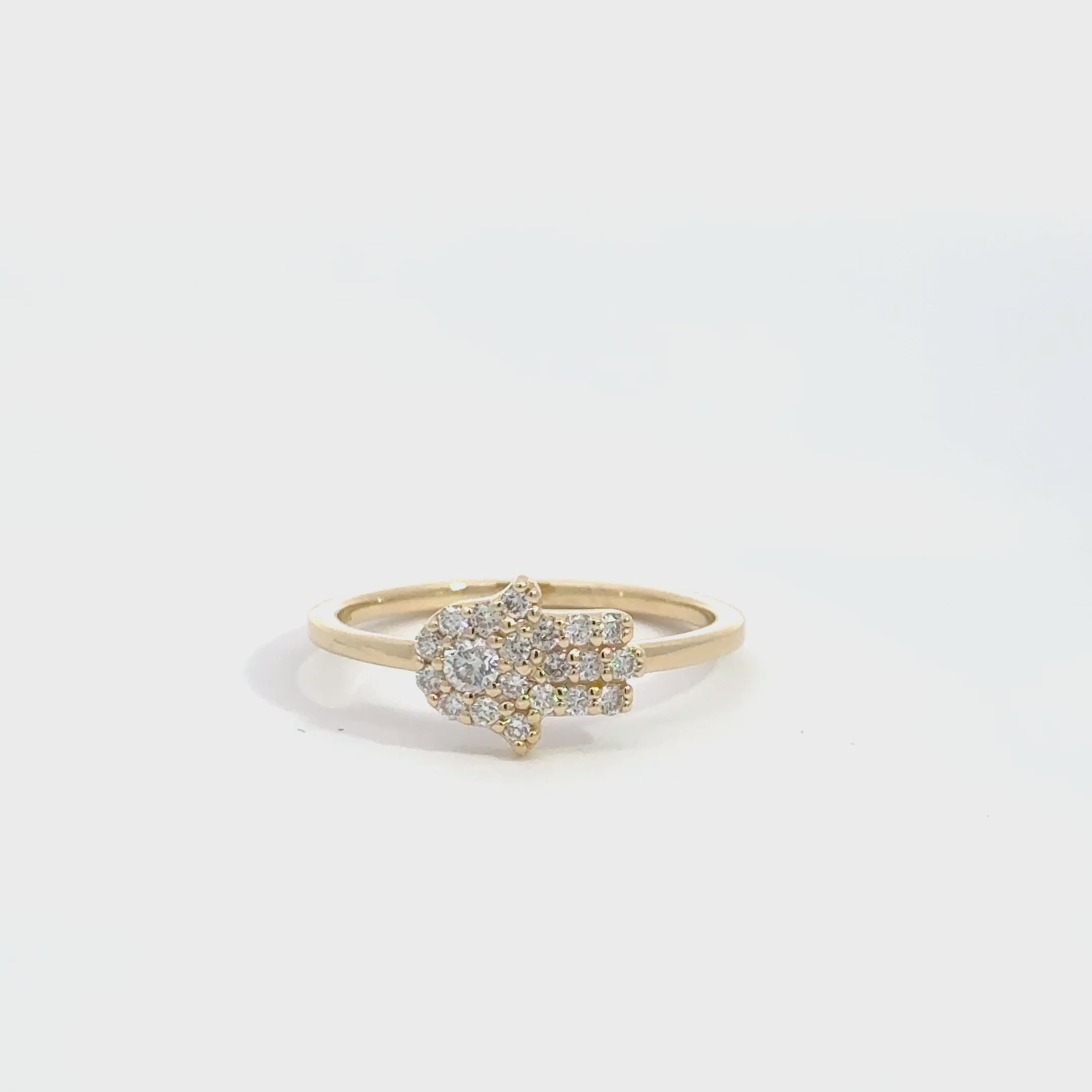Elegant Gold Hamsa Ring