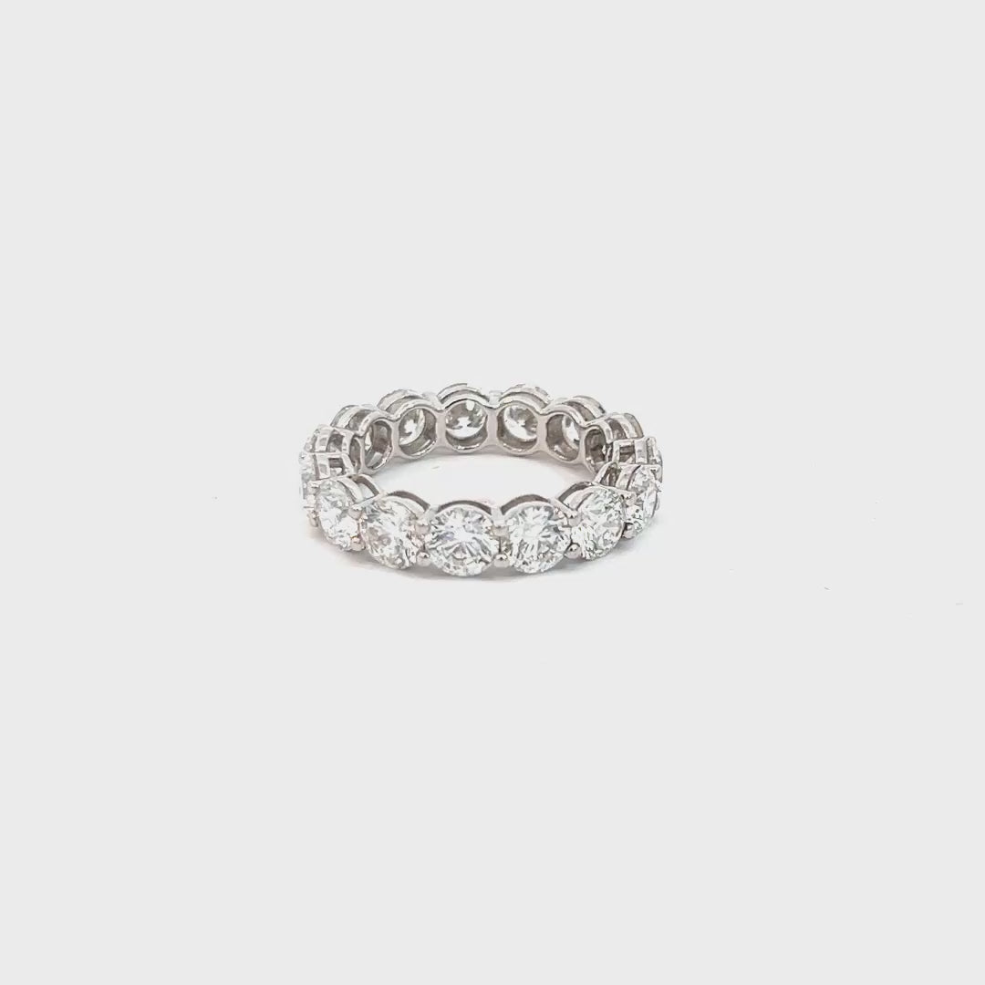 Lab Grown round Diamond eternity ring