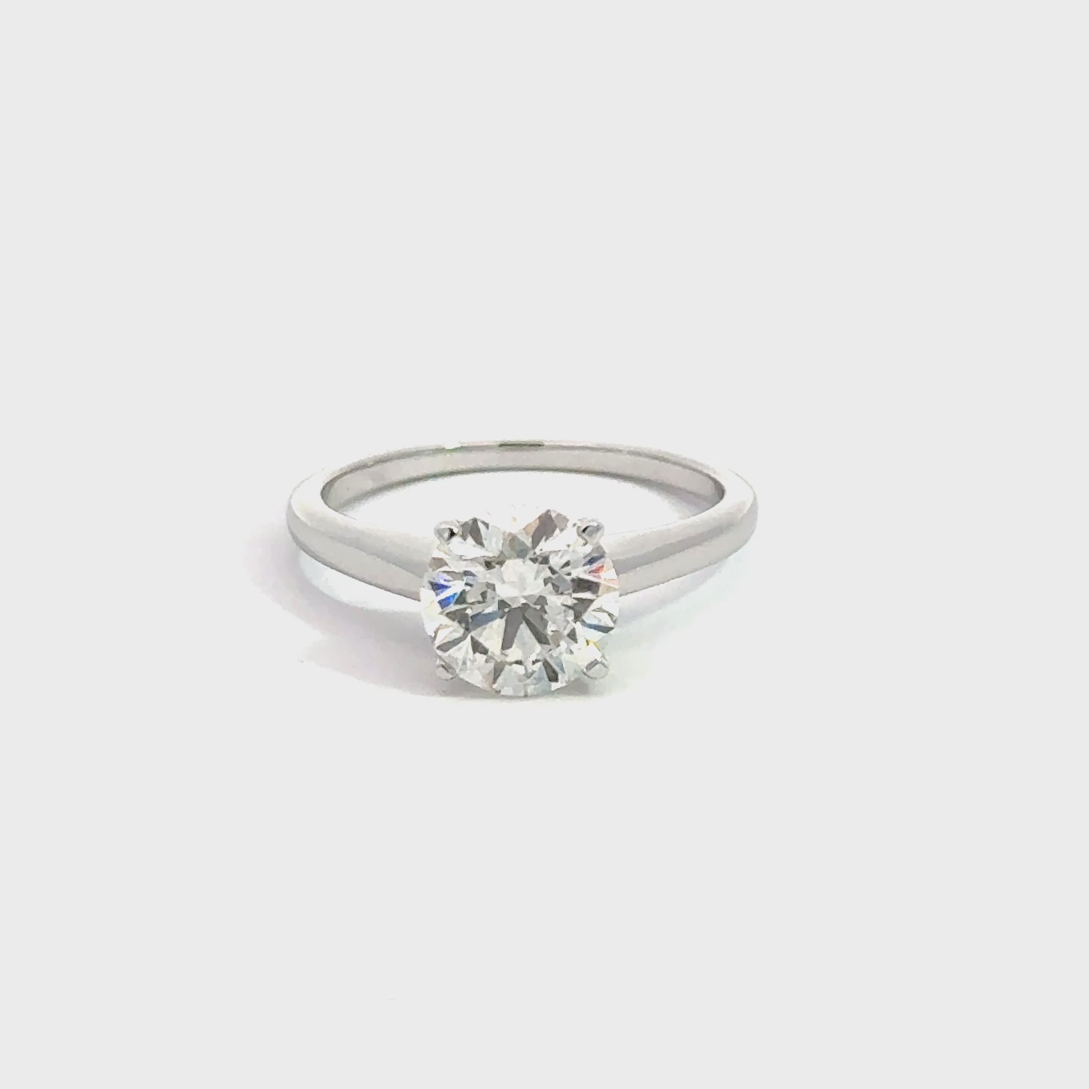 1.75 ct. IGI Certified Lab-grown Diamond Engagement Ring