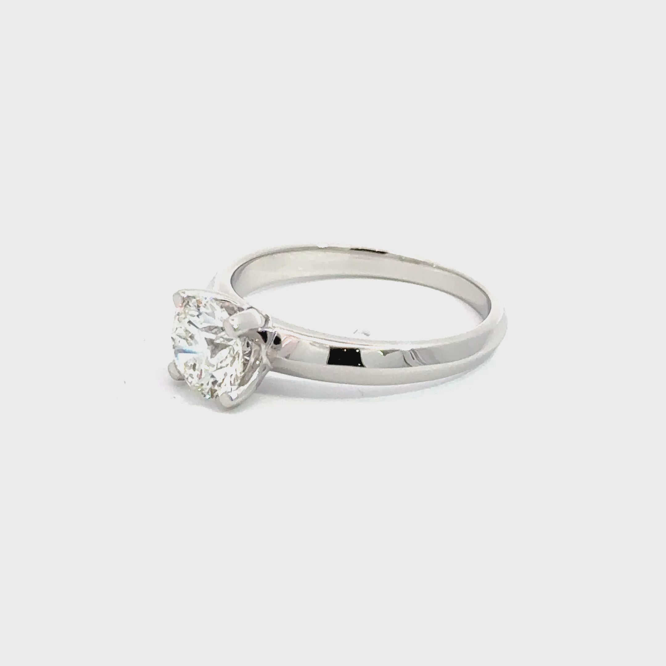 1.13 ct. Round IGI Certified Lab-grown Diamond Engagement Ring 14 K white gold