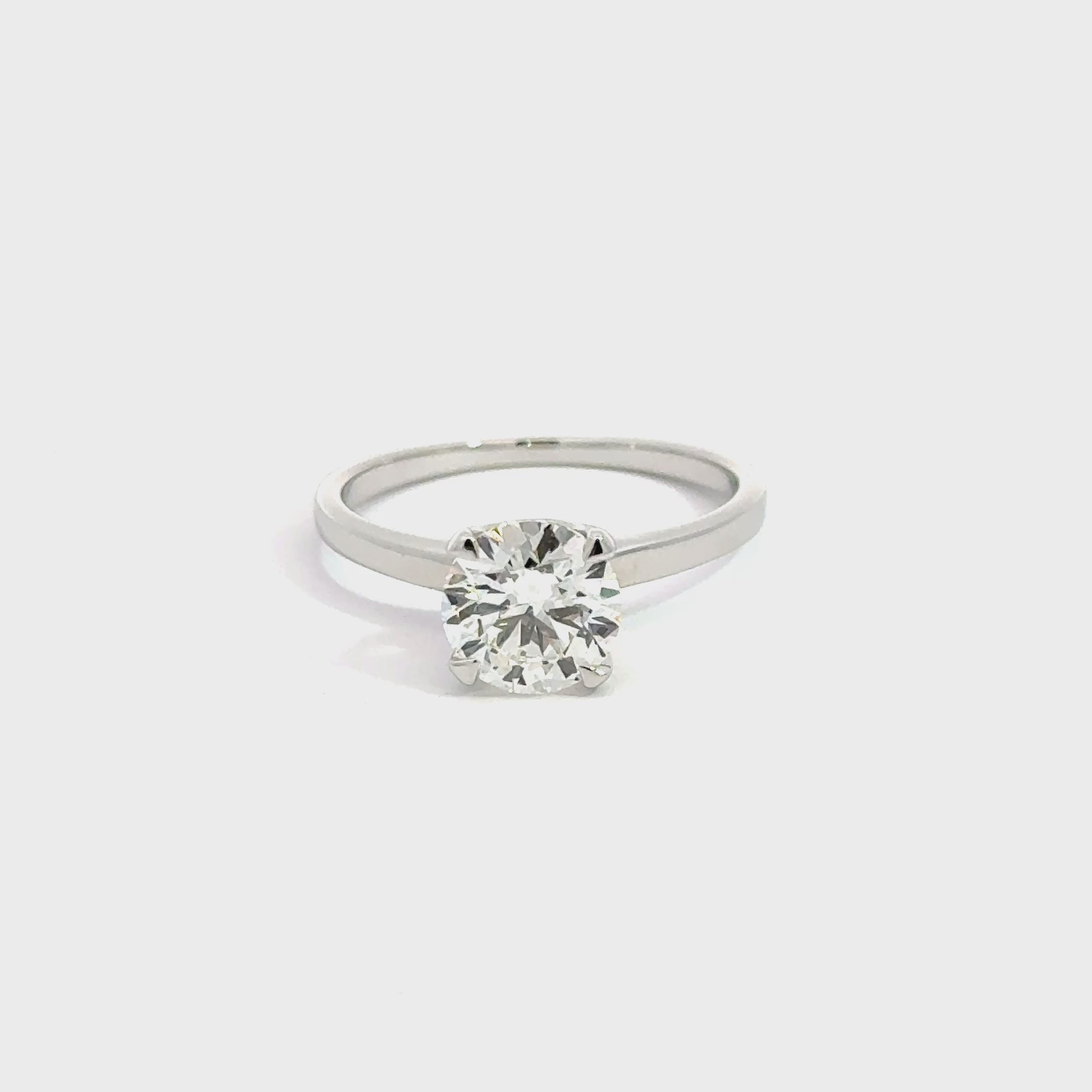 1.32 ct. IGI Certified Lab-grown Diamond Engagement Ring 14K White gold